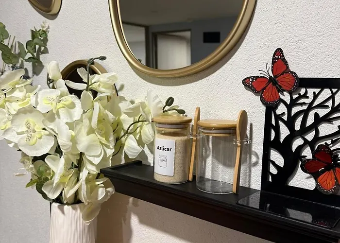 Apartment In Downtown *